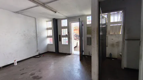 Industrial-Property-To-Let-Denver (10)